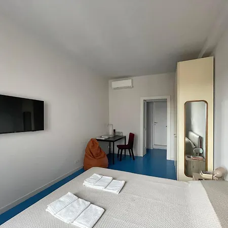 Newly Renovated Three-room شقة ميلان
